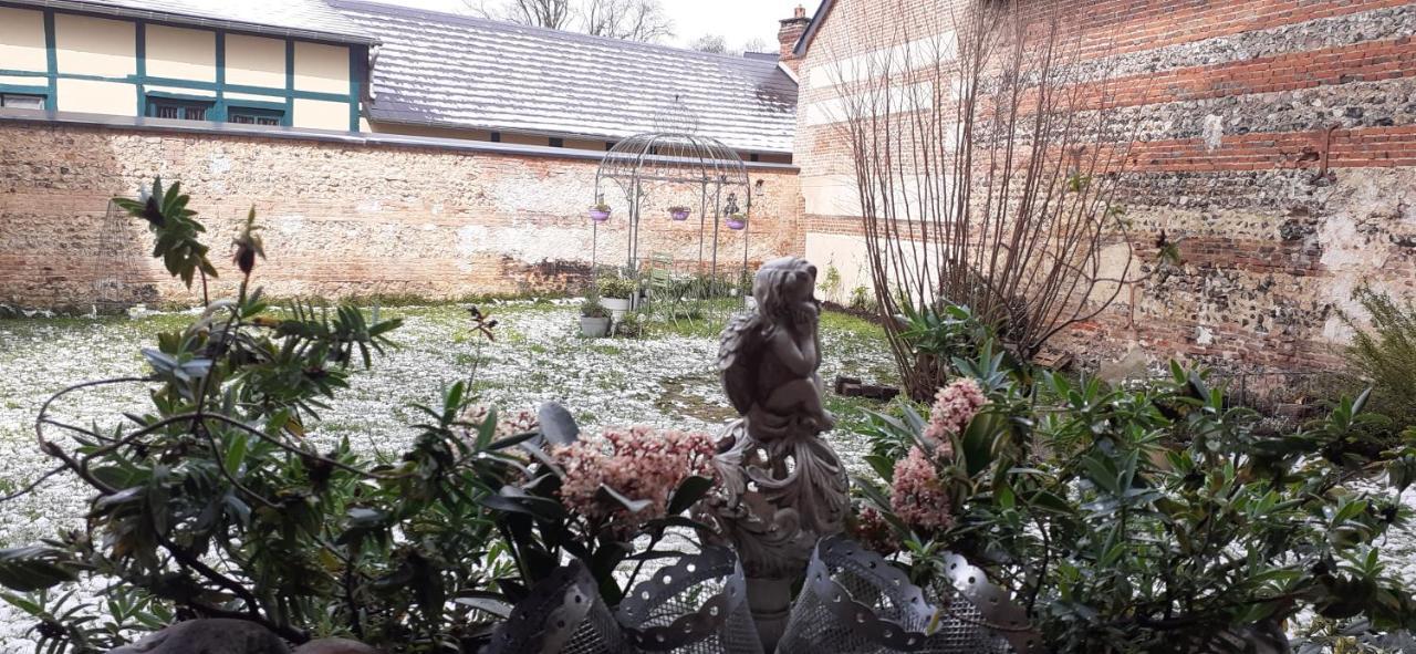 Maison D'Hotes Archangels Home Saint-Saëns Εξωτερικό φωτογραφία